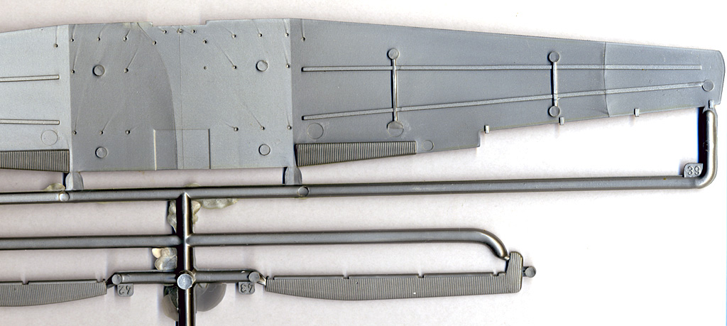 Junkers G.23/G.24 (1:72 - VEB Plasticart) Ailes_10