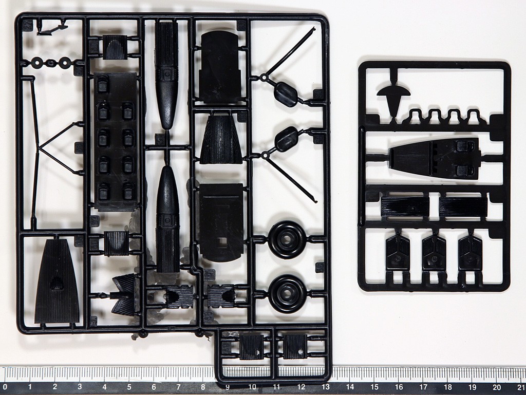 Junkers G.23/G.24  (1:72 - VEB Plasticart) Img_1642