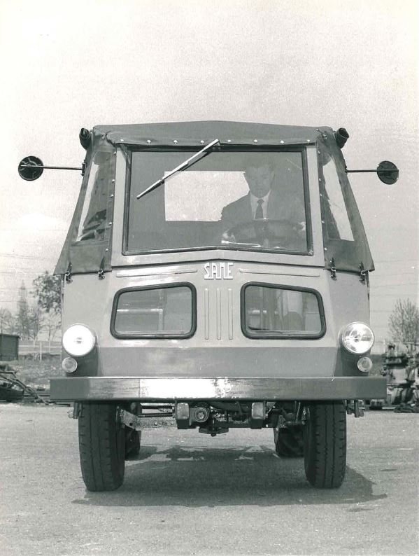 Le samecar de chez SAME ....un concurrent lointain de l'Unimog 23111