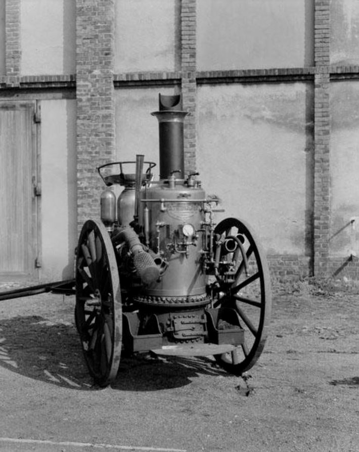 l'Histoire des LOCOMOBILES..........et tracteurs à toute vapeur ! - Page 2 Captu580