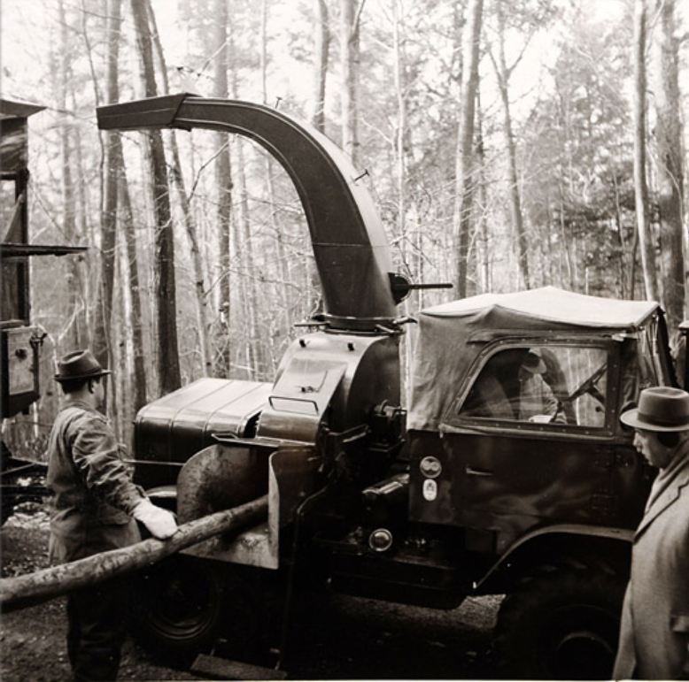 UNIMOG de Mercédès : c'est aussi un tracteur agricole! - Page 4 Unimog19