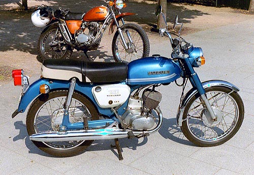 HORS CUSTOM KAWASAKI - Présentez vos motos ! voilà qui est intéressant... 1976_s10