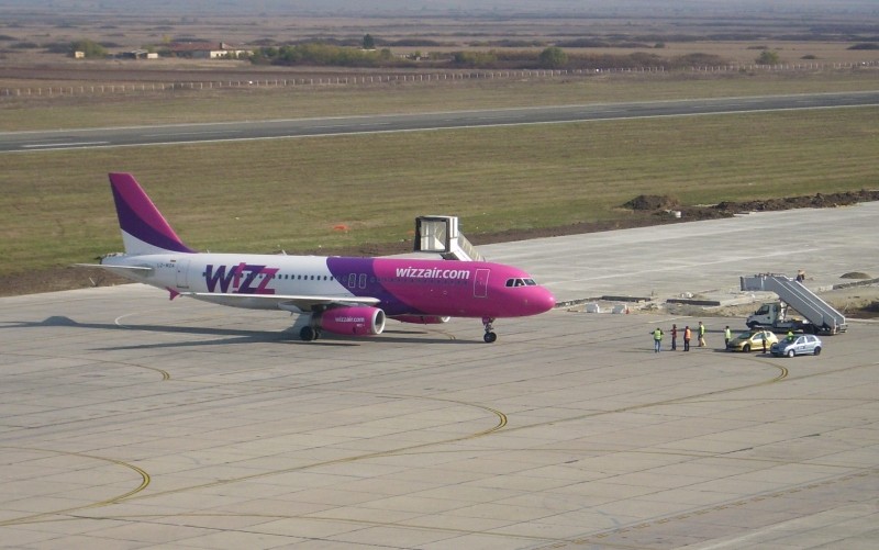 Aeroportul Timisoara (Traian Vuia) - 2008 - Pagina 5 Wizz0015