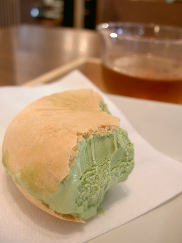 Mùa lạnh với món Matcha ice cream – kem Trà xanh Nhật Bản đây!!! Anh1010