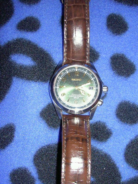 Belle montre avec boussole max 500 € Pict1812