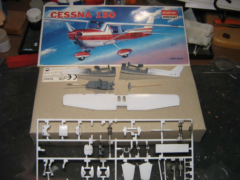 Cessna 150 1/48 Academy Img_0011