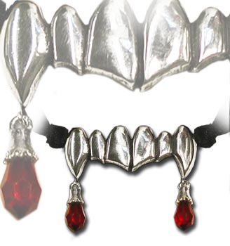 Selling: Alchemy Gothic "Vampretta Fang Necklace" P43910