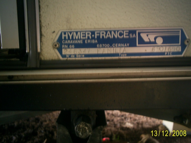 Plaque constructeur Eriba / Hymer [Post Photos] - Page 3 S4020010