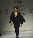 Bipasha Basu showstopper for Shantanu and Nikhil show at LFW Summer Resort 2013 Aa2xff10