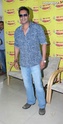 Ajay Devgn Promotes 'Himmatwala' At Radio Mirchi Him09012