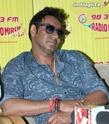 Ajay Devgn Promotes 'Himmatwala' At Radio Mirchi Him09013
