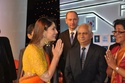 Kareena, Karan Johar Inaugurates FICCI Frames 2013 Igjk9310