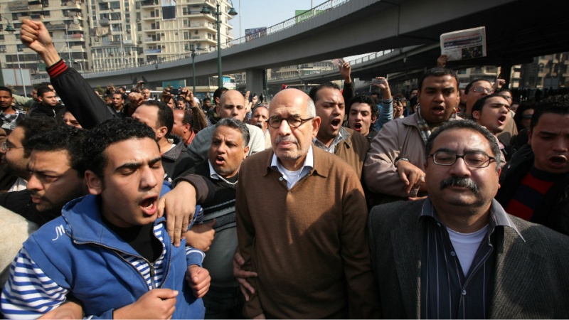 مادا بعد جمعة الغضب المصري. 2011_024