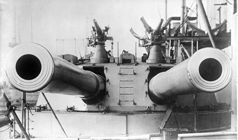 Les navires de type "Dreadnought" A110