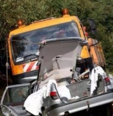 ألمانيا : وفاة 5 أردنيين بحادث سير مروّع - شاهد الأسماء 59961111