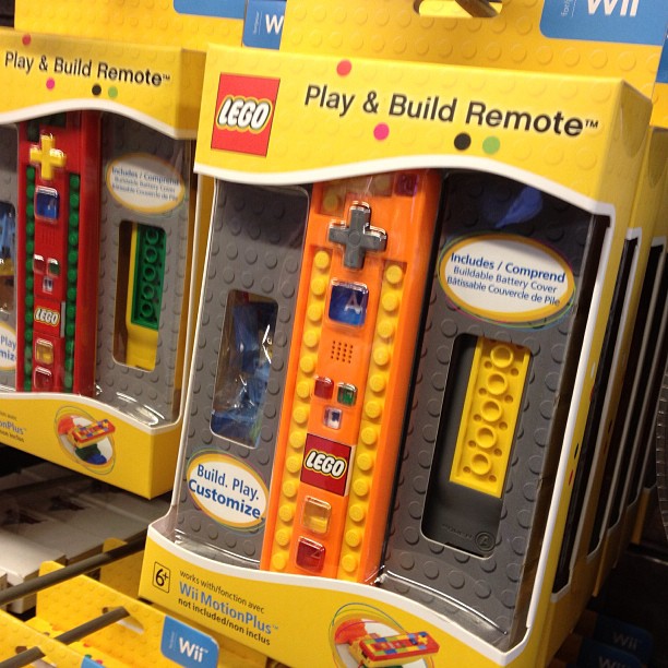 Fabrique ta Wiimote en Lego F5b10a10