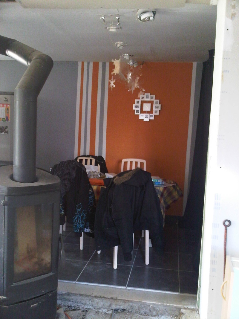 *Tessychou* [Cuisine = 27m²] ▲gris orange bois▲ Img00510