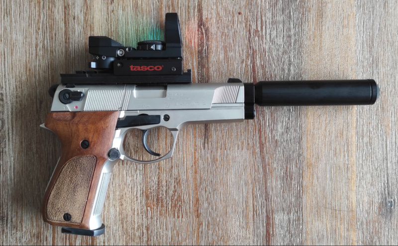 est ce possible sur le Beretta 92FS chromé CO2 plombs diabolo ? P112