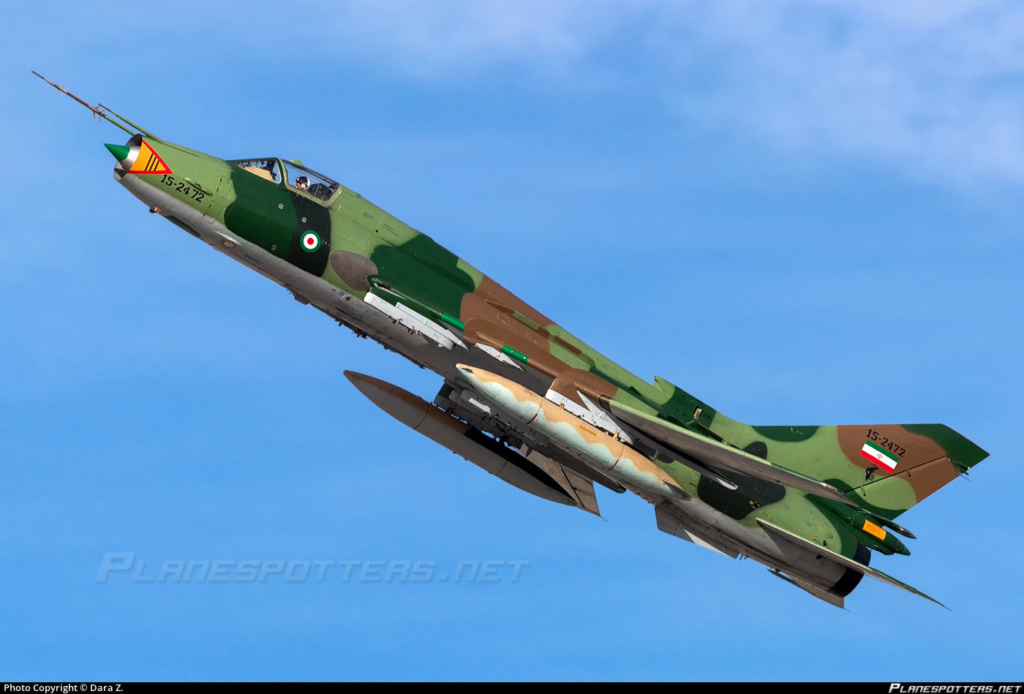 Modelsvit (+ Italeri)  Su 17 customisé en SU 22 M4  Iran AF  1/72 15-24710