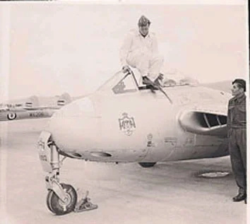 [ AIRFIX] De Havilland Vampire T-11  Royal Jordanian Air Force  [ FINI ] D_h_va10