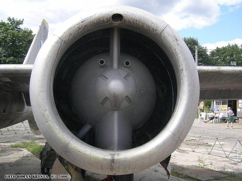 [ Trumpeter]  Ilyushin Il-28 Beagle  Egypte  FINI - Page 2 Il-28_19