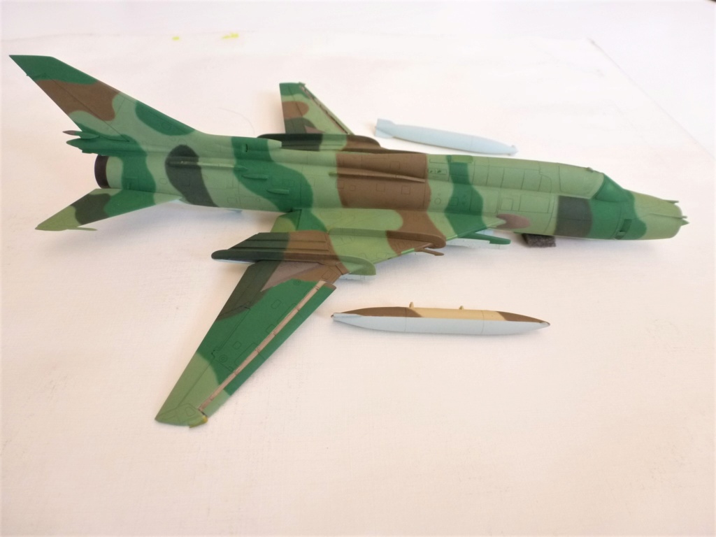 Modelsvit (+ Italeri)  Su 17 customisé en SU 22 M4  Iran AF  1/72 P1140511