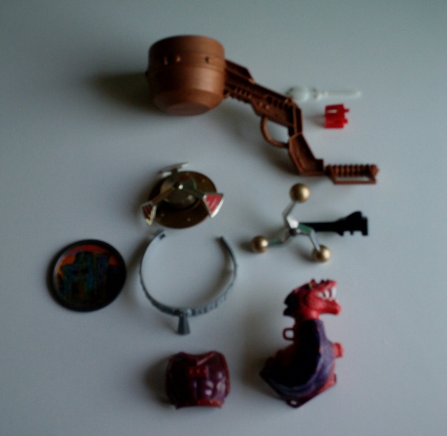Masters of the Universe - lotto accessori e armi Master10