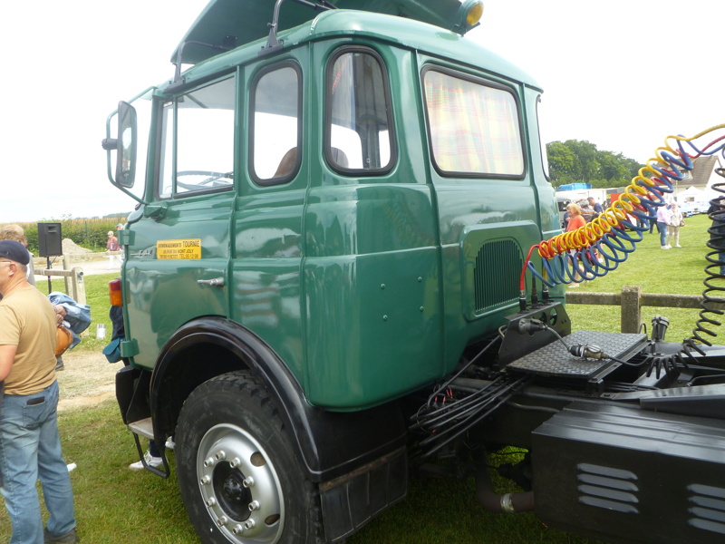 Berliet - Page 3 Berli260