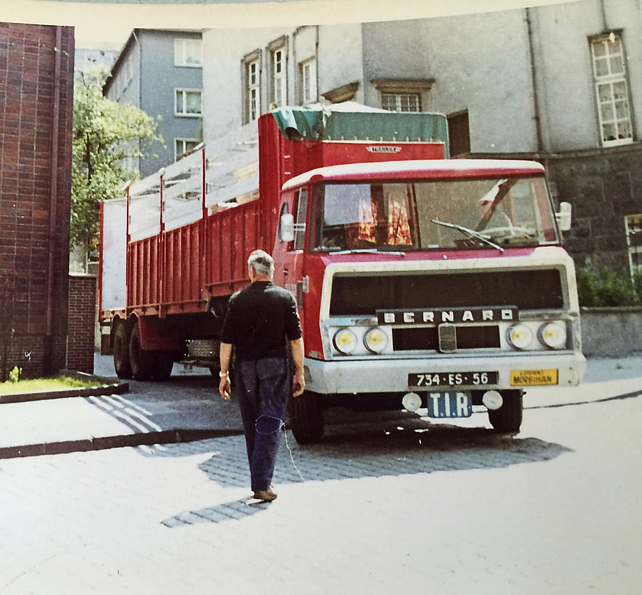 Les camions Bernard.  - Page 5 Bernar29