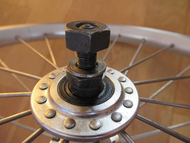 VENDU roue avant standard pour Brompton Img_0153