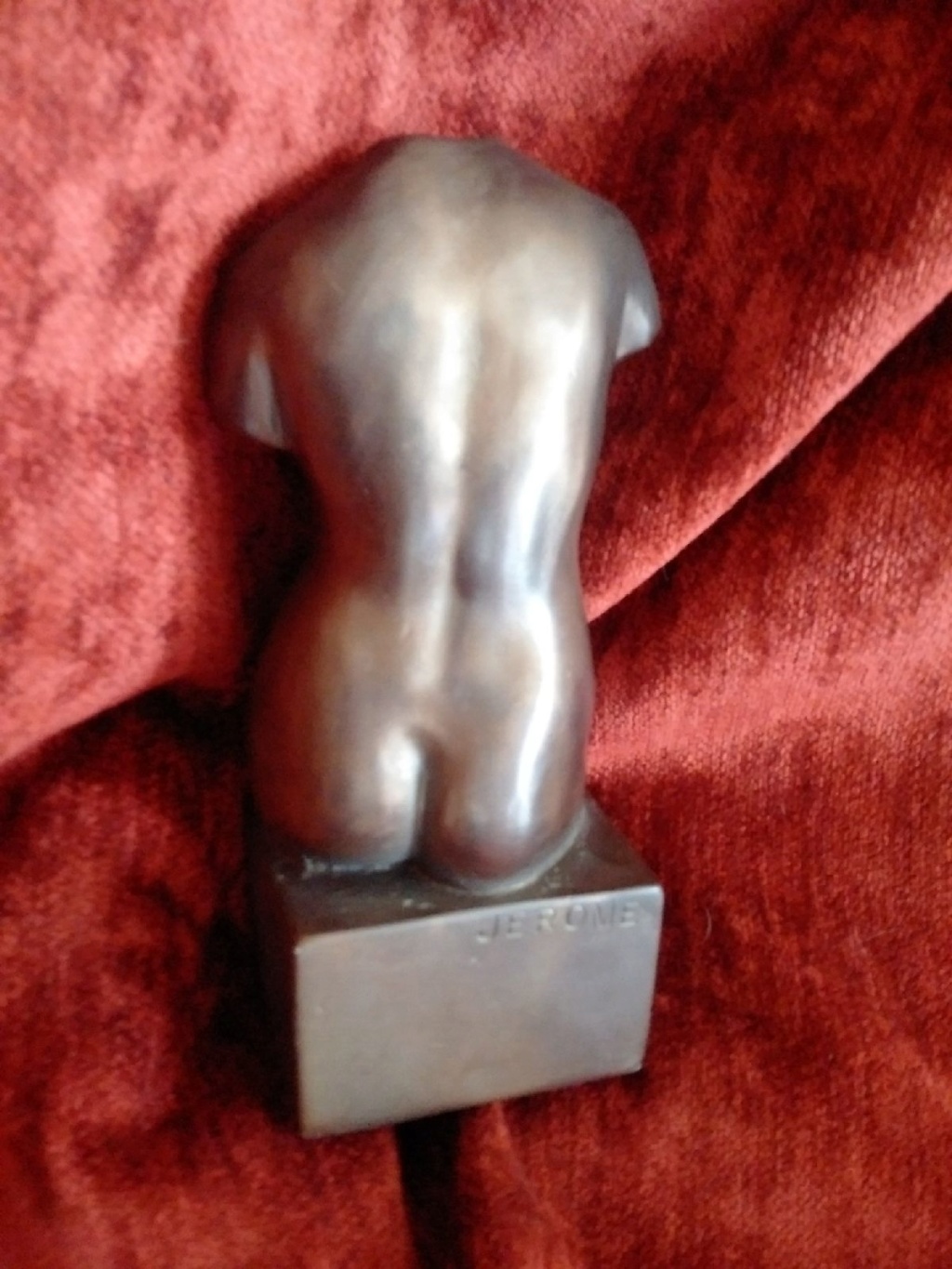 Bronze torse femme nue signé Img_2136