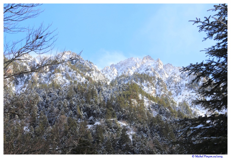 Une semaine à la Neige dans les Htes Pyrénées - Page 8 Dsc02397