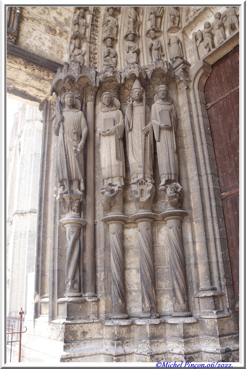 [ Balades ] visite de la Cathédrale Notre Dame de CHARTRES,(28) Dsc15587