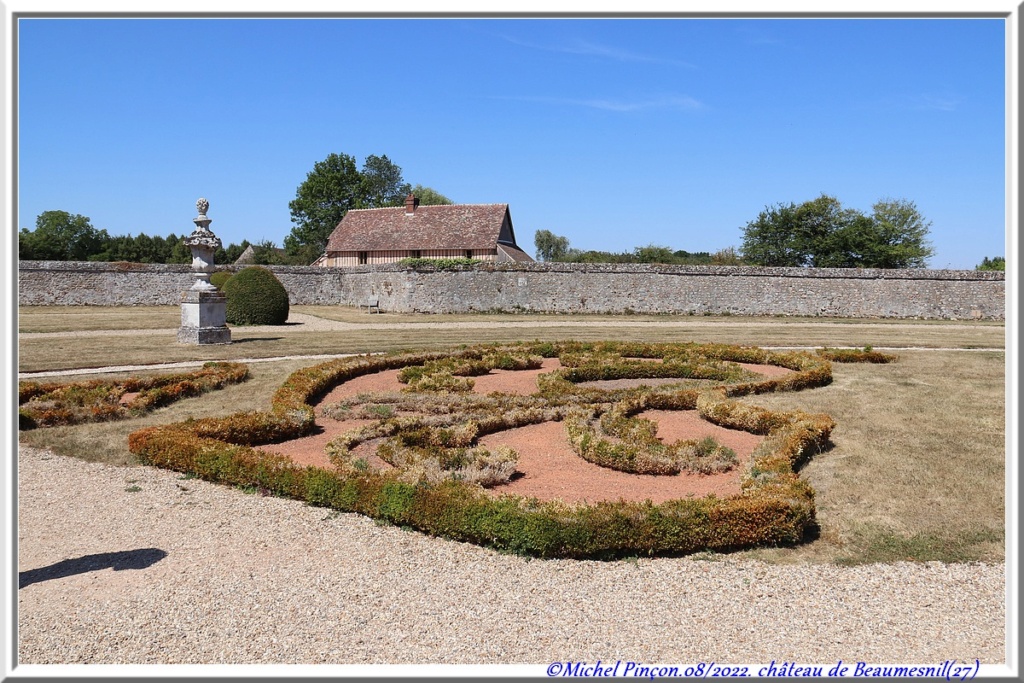 Balade au Chateau de BEAUMESNIL dans l'Eure, (27) Dsc17063