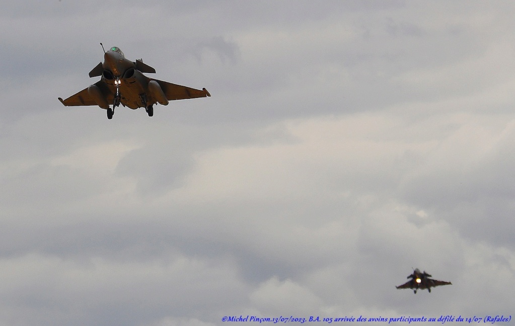 Les Aéronefs qui passent par la Base Aérienne "105" d'Evreux (27) - Page 3 Dsc18004