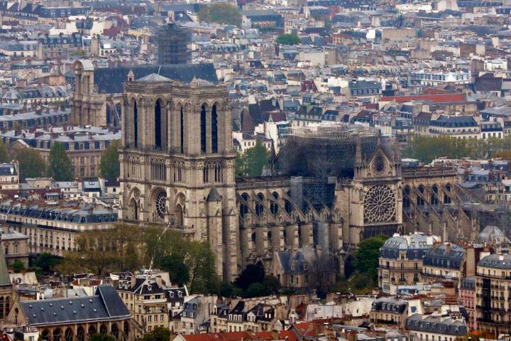 Notre Dame de Paris - l´incendie * - Page 2 X_4229