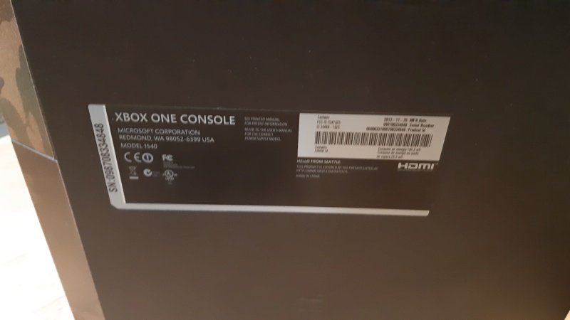 (VENDUE) XBOX ONE pack "Guerre du Golfe"  500gb Prix exclu forum 20210647