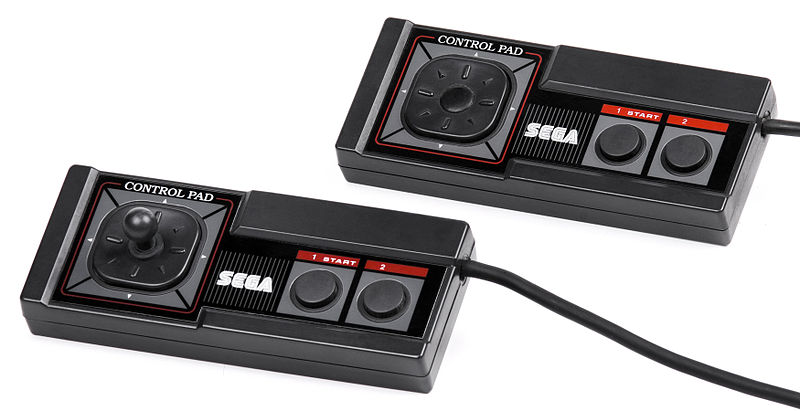 Les accessoires pour consoles peu communs 800px-10