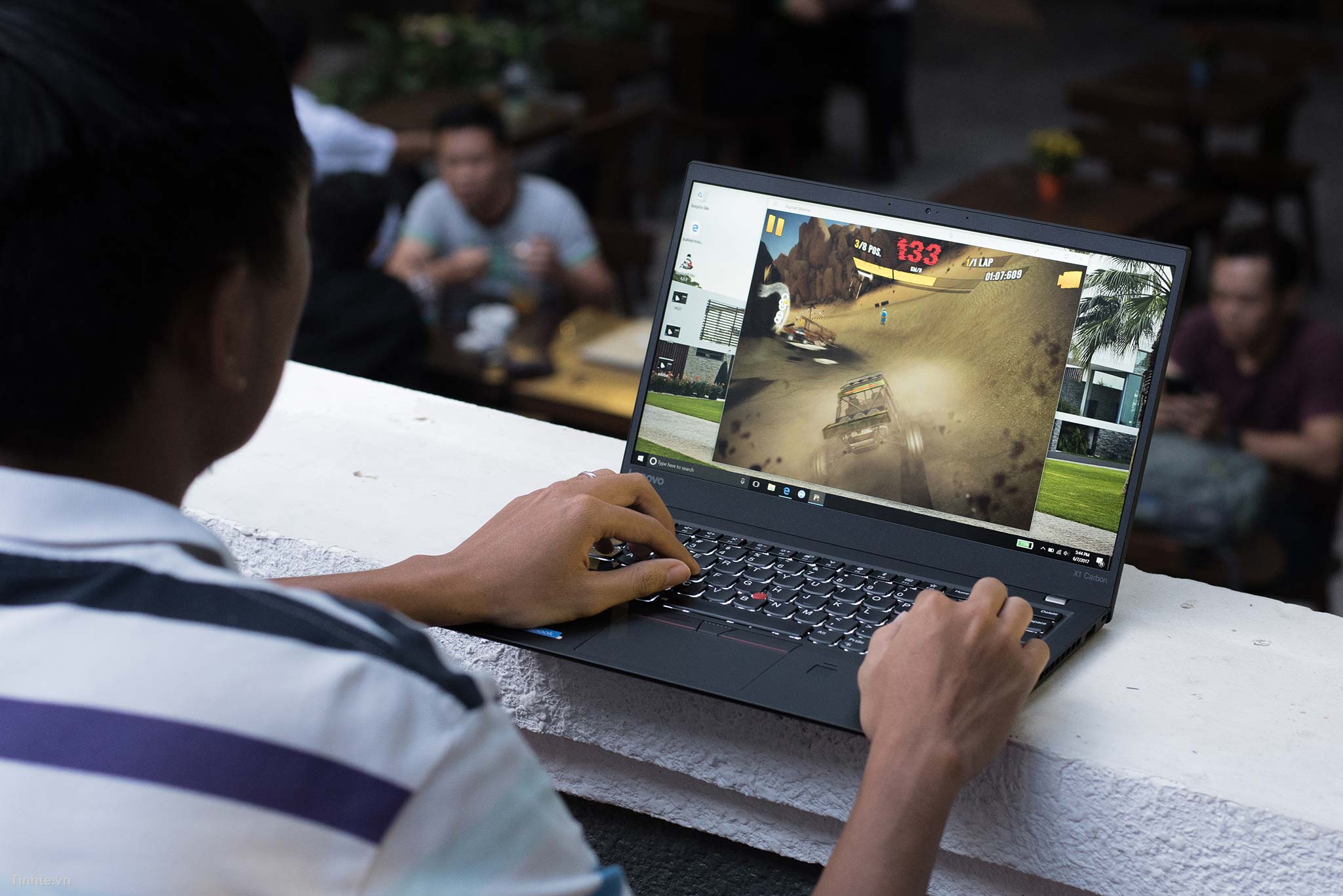 ThinkPad X1 cacbon - laptop cao cấp cho doanh nhân 40653214