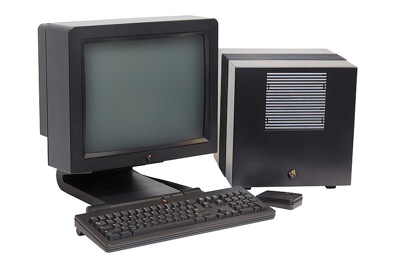Giá cả của máy tính đã thay đổi như thế nào từ năm 1971?  800px-10