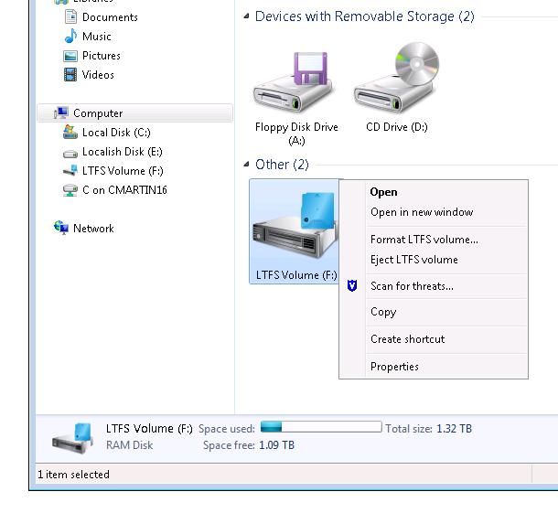 Từ chuẩn LTO 5 - có thể dùng băng từ (tape drive) như đĩa cứng (hard drive) Ltfs-e12