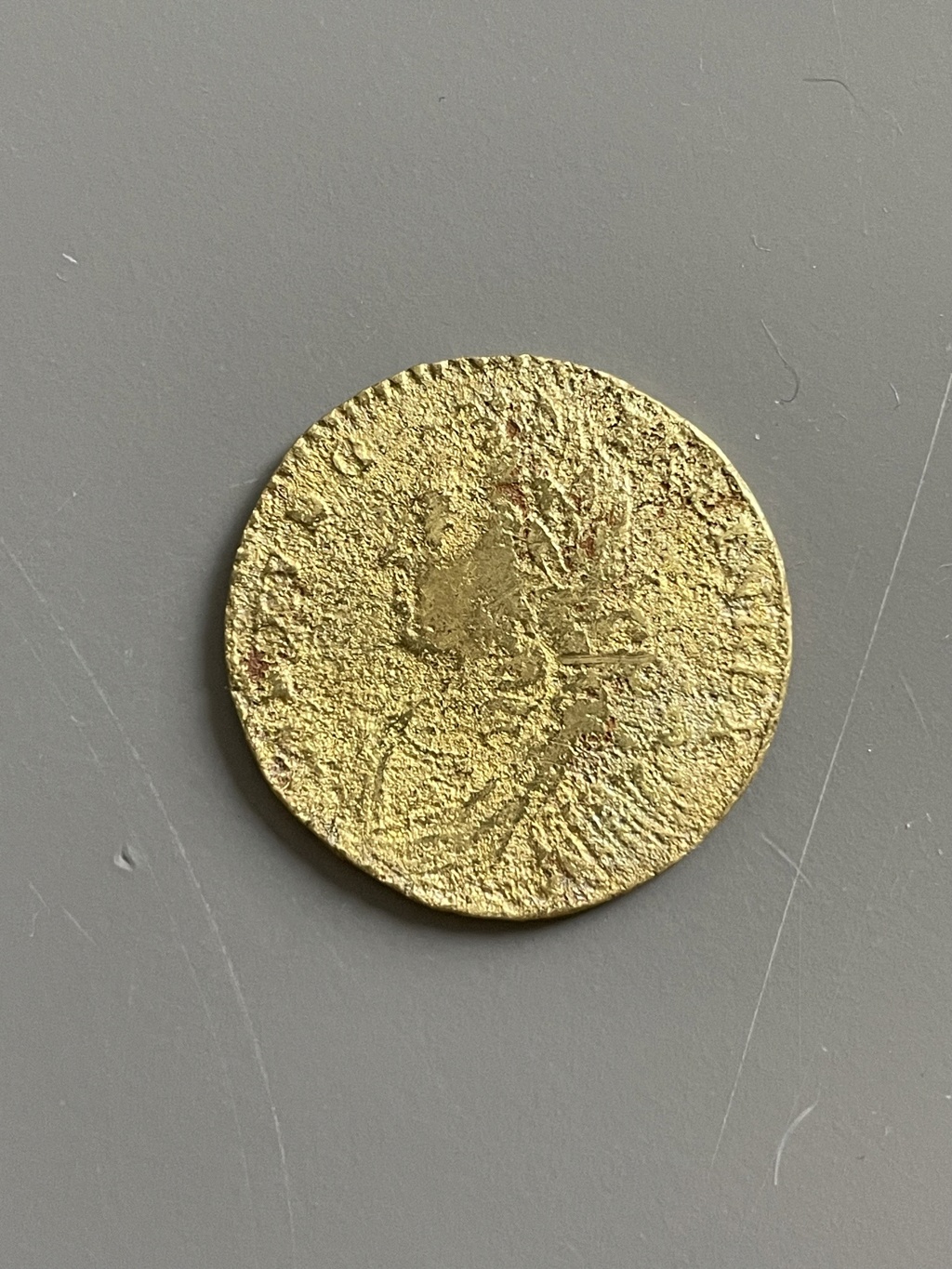 Monnaie / jeton royal(e) en or?  Img_7332