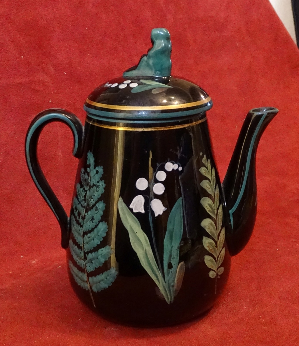 Hand painted Tea/Coffee pot for I/D 0738c10