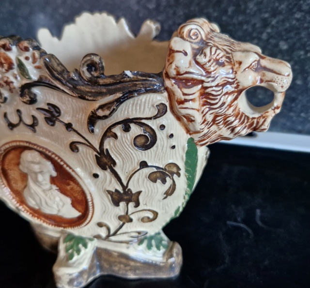 Ceramic Planter with Lion Head Handles 11600b10