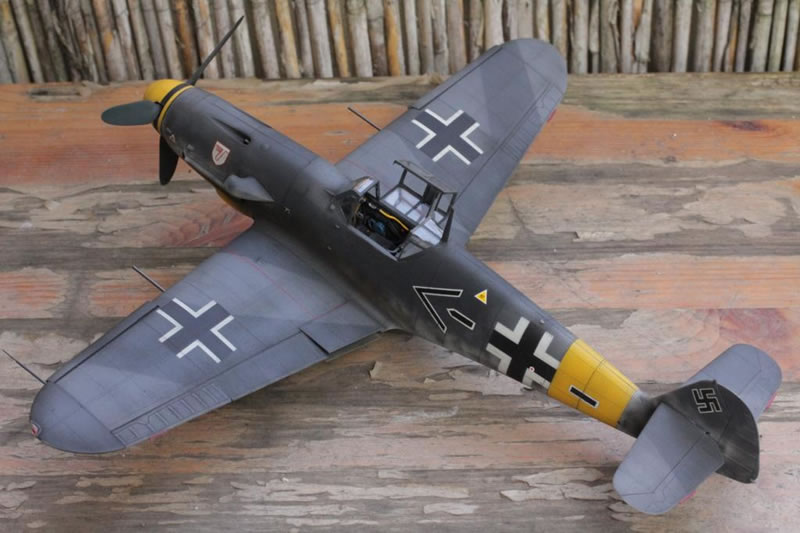 Mals Way B-17G Kapitel 1 avslutat, Kapitel 2 fortsättning följer på sidan 19, En OOB Mals Way Fw190A8, a eller hur det sket sig direkt med OOB, igen. - Sida 13 1957-410