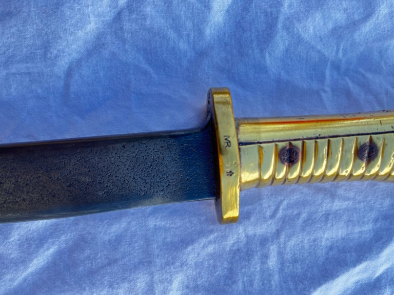 Aide à identifier poignard de marine de la première moitié du XIXème siècle 311