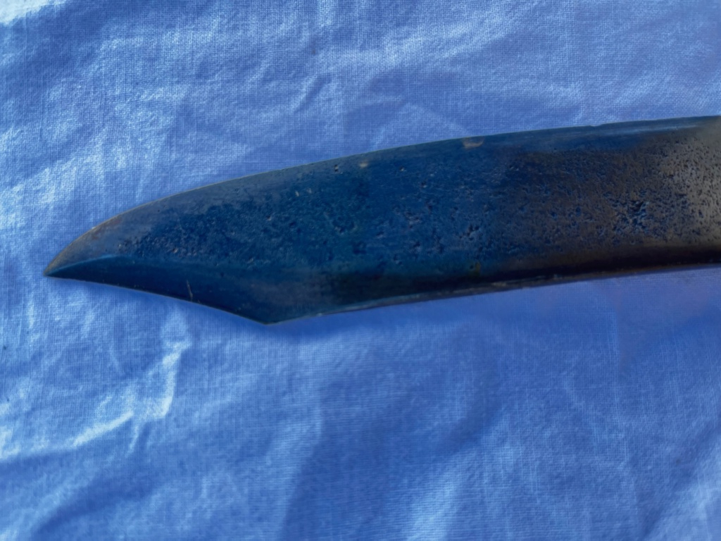Aide à identifier poignard de marine de la première moitié du XIXème siècle Img_6513