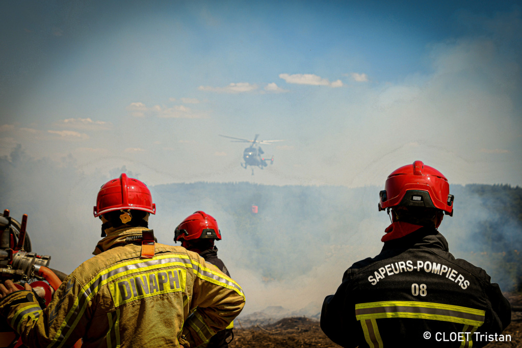 Exercice de lutte contre les feux de forêts à Vresse-sur-Semois (3-06-2023) Dsc_6210