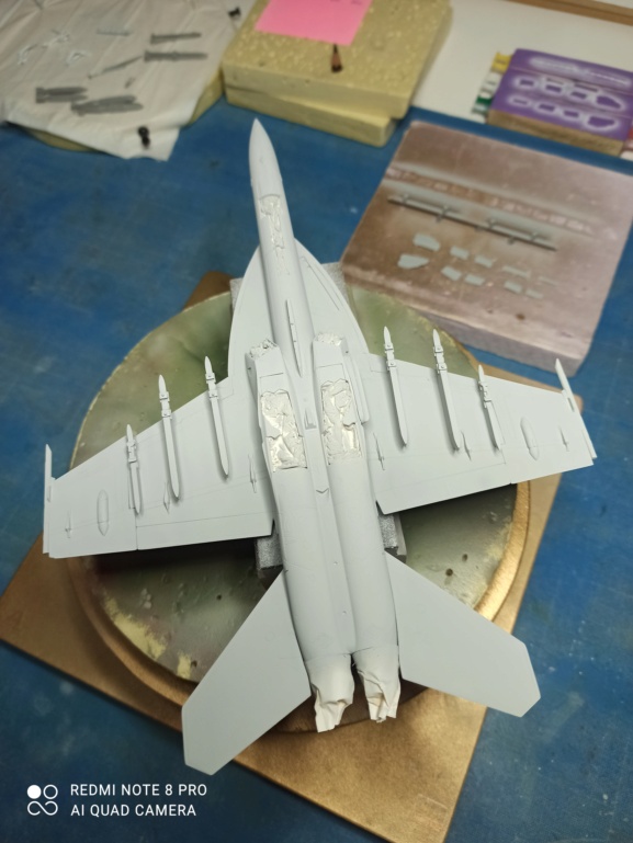  [ Revell ] MAVERICK'S F/A - 18E SUPER HORNET. FINI 2530