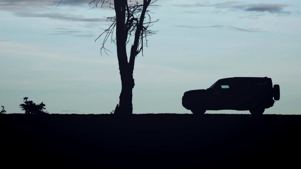 Novo Land Rover Defender já rastreia leões na África 2020-l47
